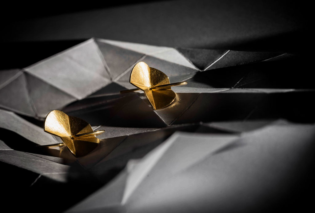 Ohrhänger <em>folded</em>. Gold.