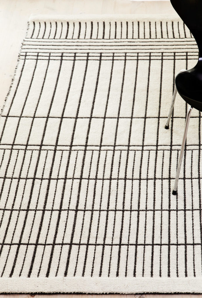 Teppich <em>burton</em>, 2015. Wolle-Ziegenhaar, Doppelgewebe mit partiellem Warenwechsel. Rückseite. Nominiert für den German Design Award 2018