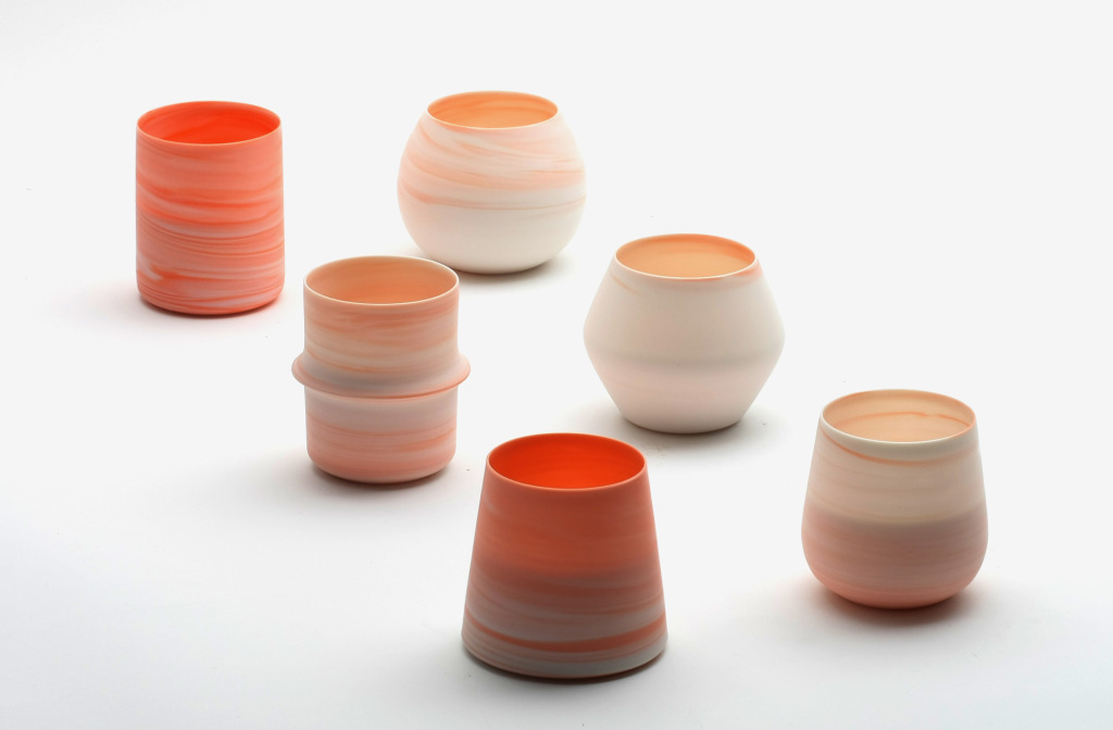 Becher <em>Color Mini Cups</em>, 2013. Porzellan.