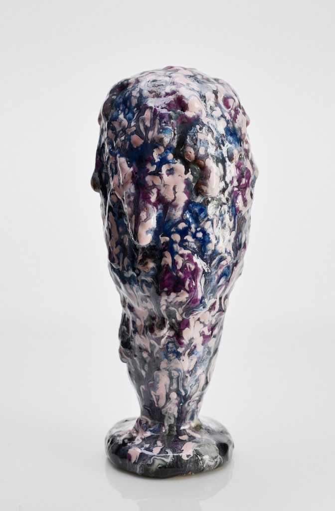 Objekt <em>Mushroom</em> (Pilz), 2013. Keramik, 24,5x 10 cm
