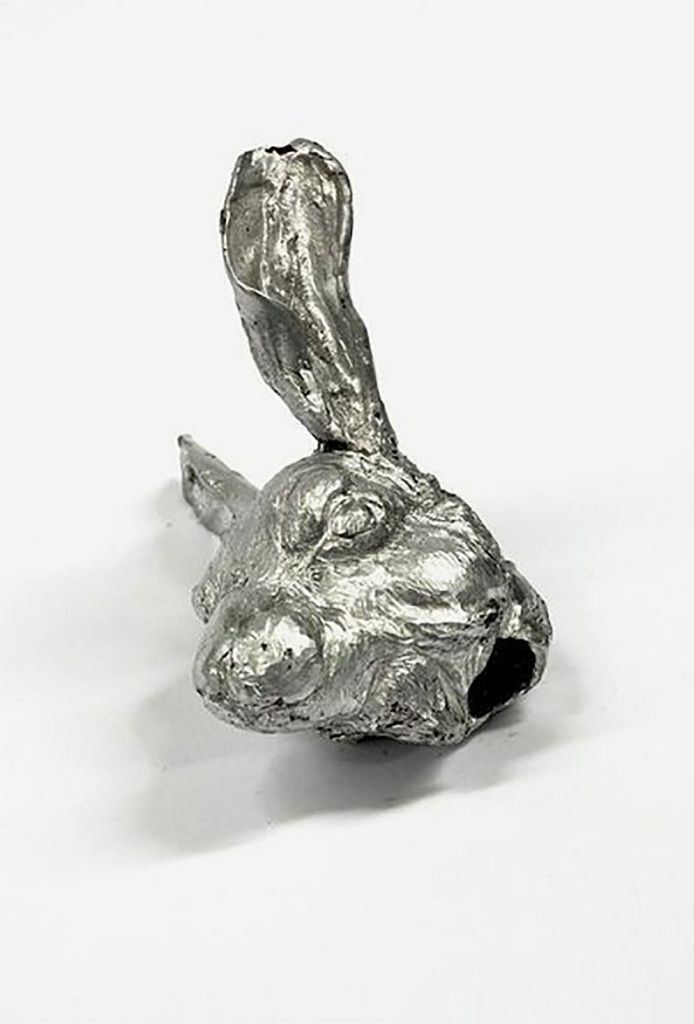 Juliane Noack, Ring <em>Hase</em>, 2012. Aluminium, im Besitz der CODA Sammlung Apeldoorn, NL
