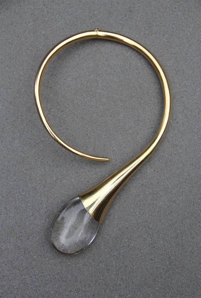 Illias Lalaounis, Halsschmuck, 1970er. Gold 750, Bergkristall, 21 x 12,5 cm. Aussteller van Kranendonk Duffels, Niederlande