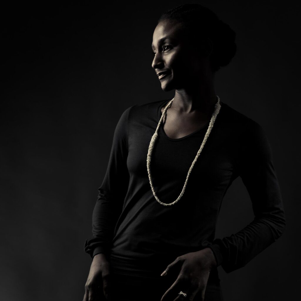 Halsschmuck <em>meter-weise Twins</em>. Silber. German Design Award Winner 2018.