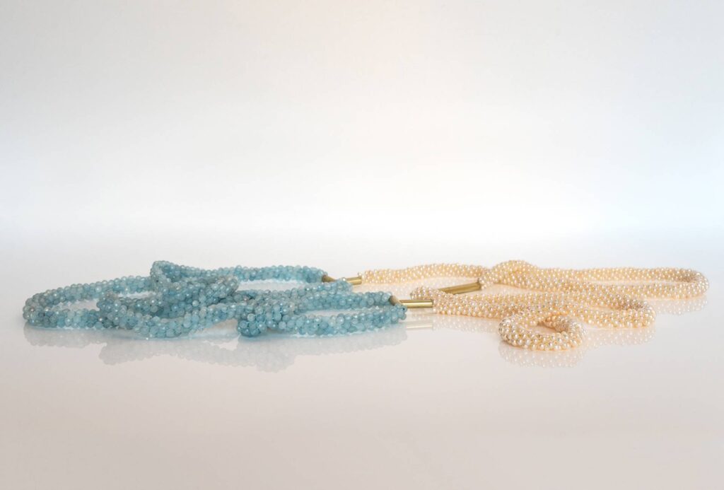 Kette, 2022. Gold 585, Aquamarin, Süsswasserperlen.